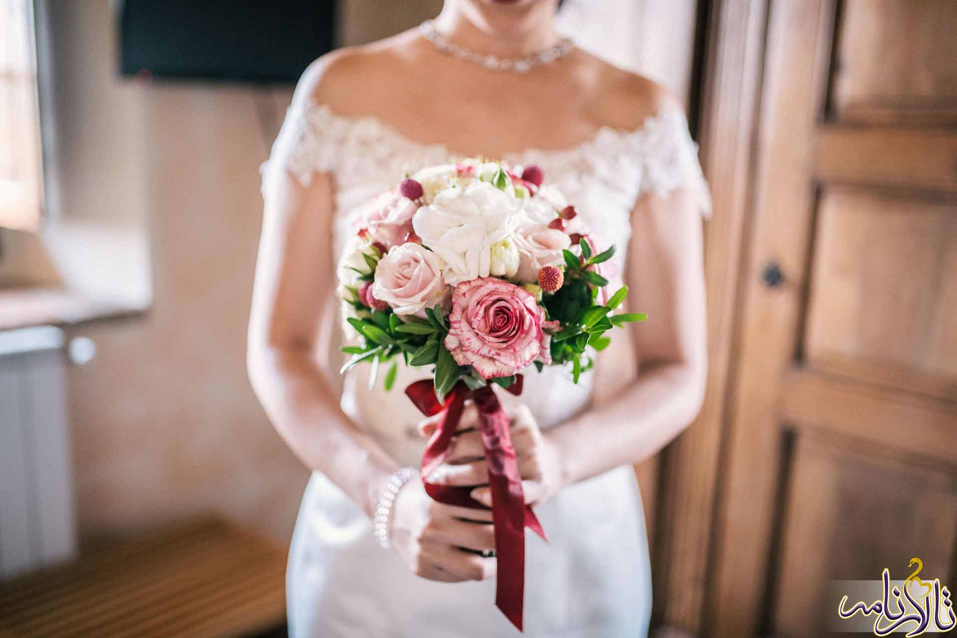 دسته گل عروس - دسته گل نامزدی - بهترین دسته گلهای عروسی